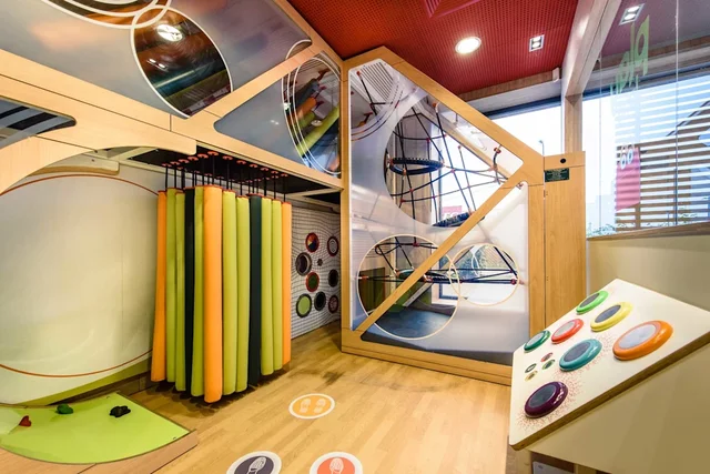 Kompan Commercial Systems